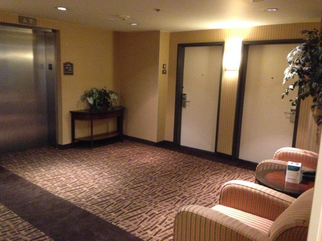Sleep Inn & Suites Laurel Exterior photo